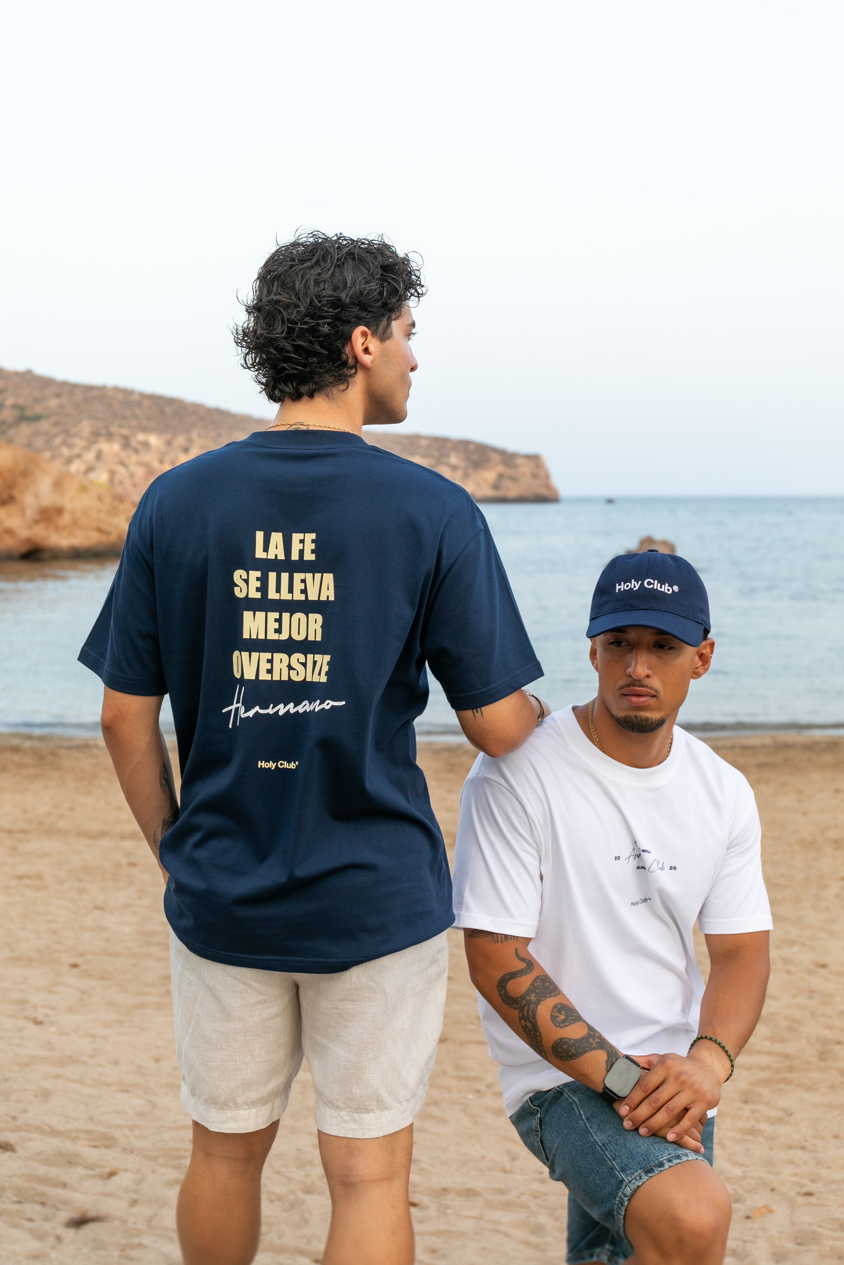 Hermandad - Camiseta Oversize Azul Marino